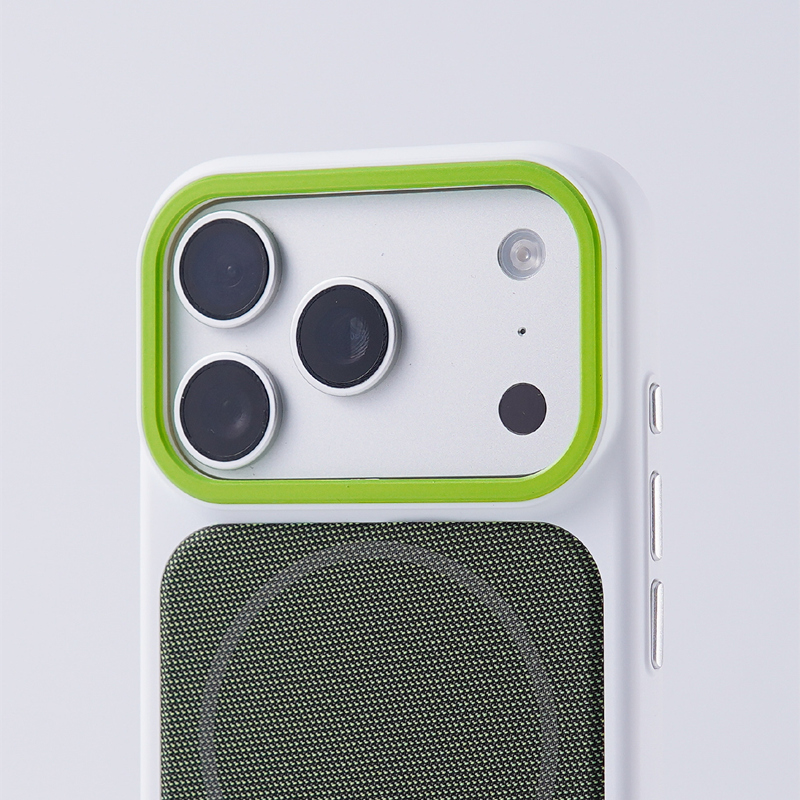 Magnetic Animation Tech-woven  - Tech Accessories Hard Case 评论和价格